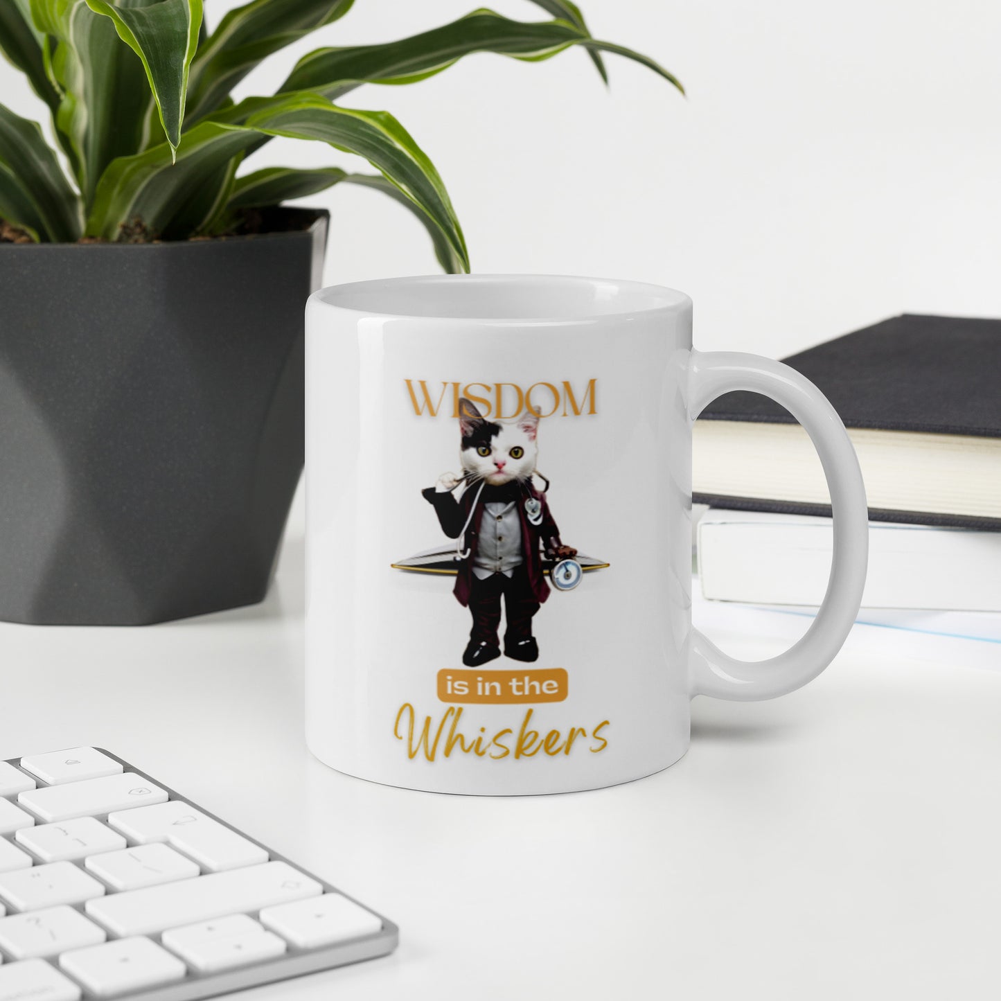Glossy "Whiskers" Mug in White